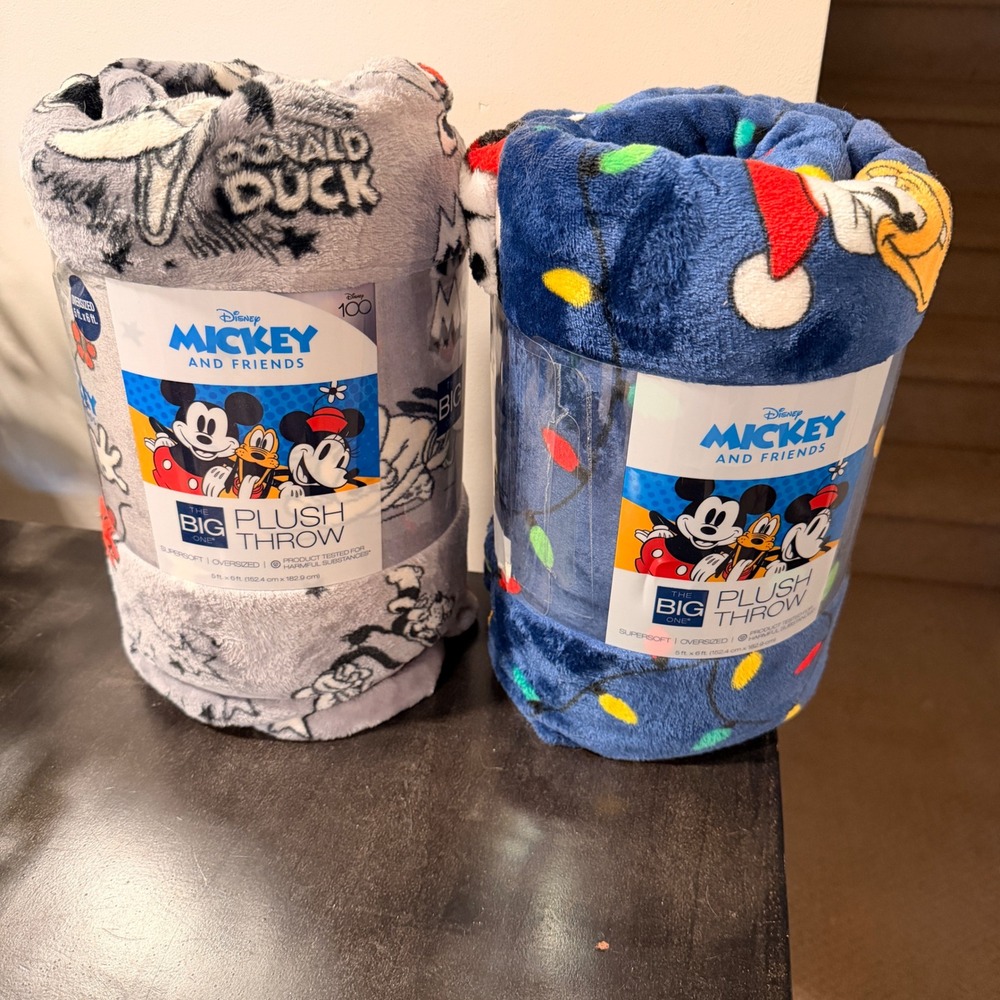 Disney Mickey & Friends The Big One Plush Throw Blanket 2 Pack